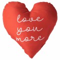 Poduszka Serce z napisem LOVE YOU MORE czerwona