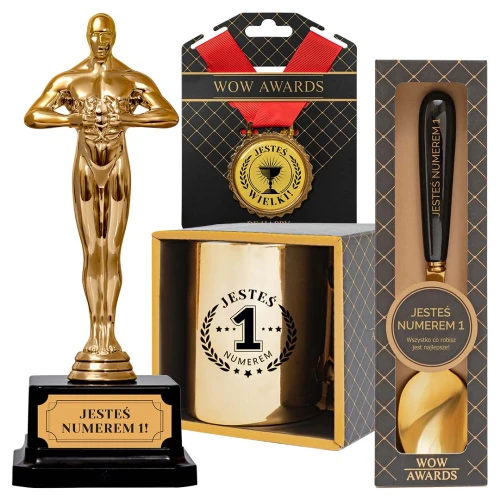 Zestaw prezentowy dla mężczyzny z napisem JESTEŚ NUMEREM 1 (statuetka, kubek, lyżka, medal) w torebce